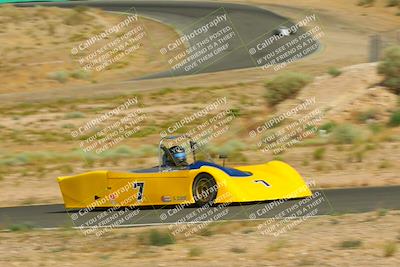 media/Jun-01-2025-CalClub SCCA (Sun) [[eae223c5dd]]/Group 3/Qualifying/